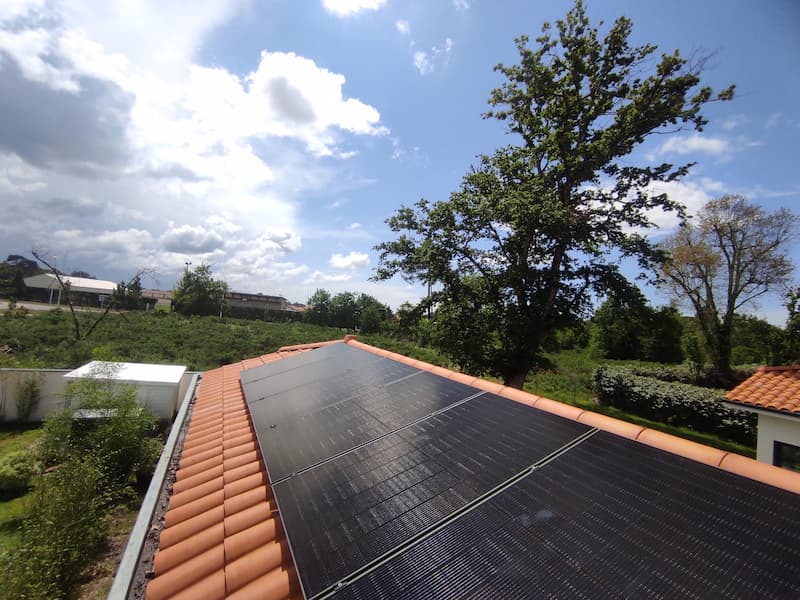 découvrez tout sur l'amortissement des panneaux photovoltaïques : comment optimiser votre investissement, les avantages fiscaux, et les méthodes de calcul pour rentabiliser votre installation solaire. profitez d'une énergie renouvelable tout en réduisant vos coûts.