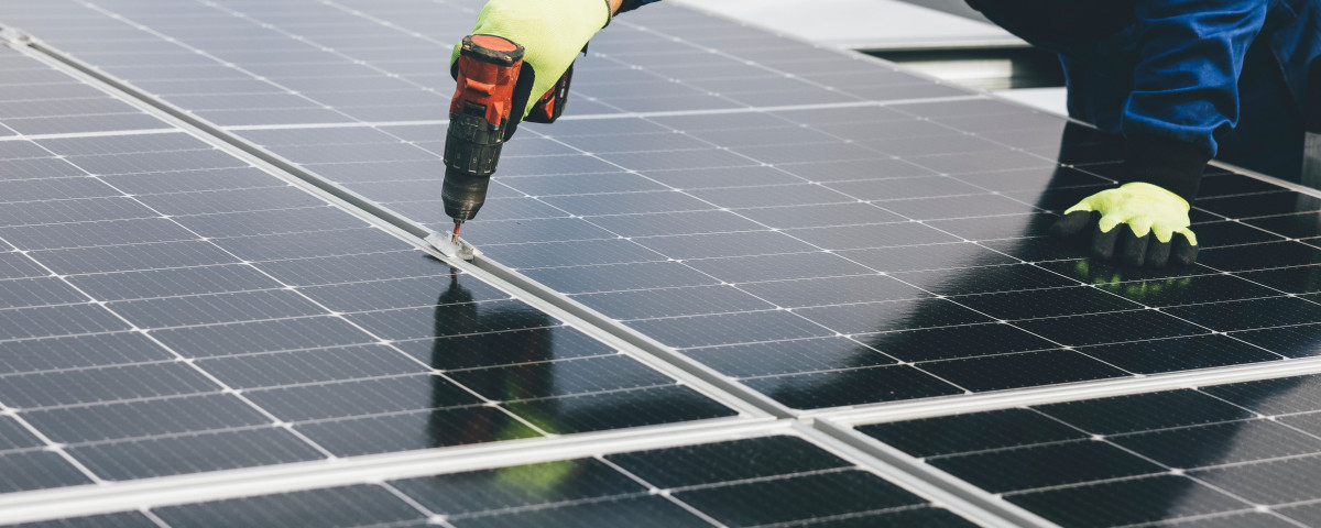 découvrez nos solutions d'assurance pour panneaux photovoltaïques, protégeant votre investissement contre les risques de dommages et garantissant la pérennité de votre installation. optez pour la tranquillité d'esprit avec une couverture adaptée à vos besoins.