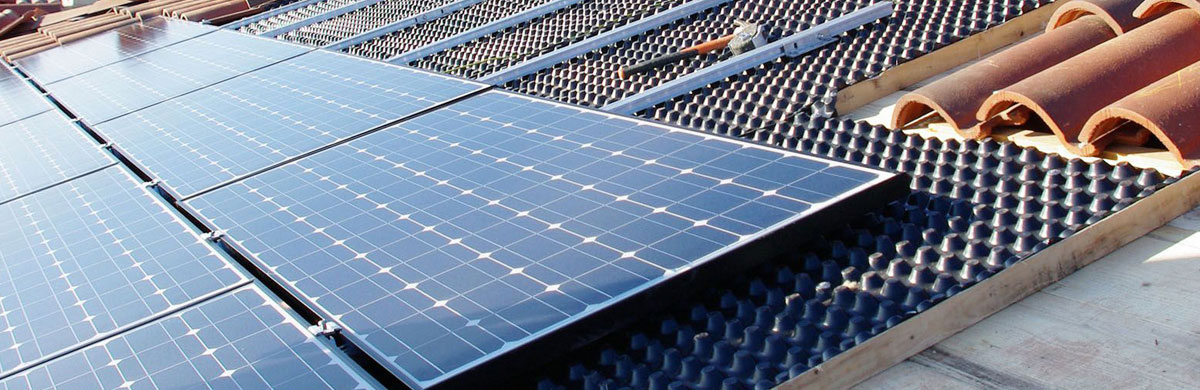 découvrez tout ce qu'il faut savoir sur l'assurance des panneaux solaires, y compris les critères de choix et les prix. protégez votre investissement en vous informant sur les meilleures options d'assurance adaptées à vos besoins.