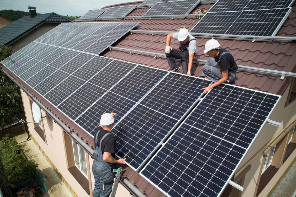 découvrez nos astuces incontournables pour optimiser l'utilisation de vos panneaux photovoltaïques. apprenez à maximiser votre production d'énergie solaire et à réduire vos factures d'électricité grâce à des conseils pratiques et des techniques éprouvées.