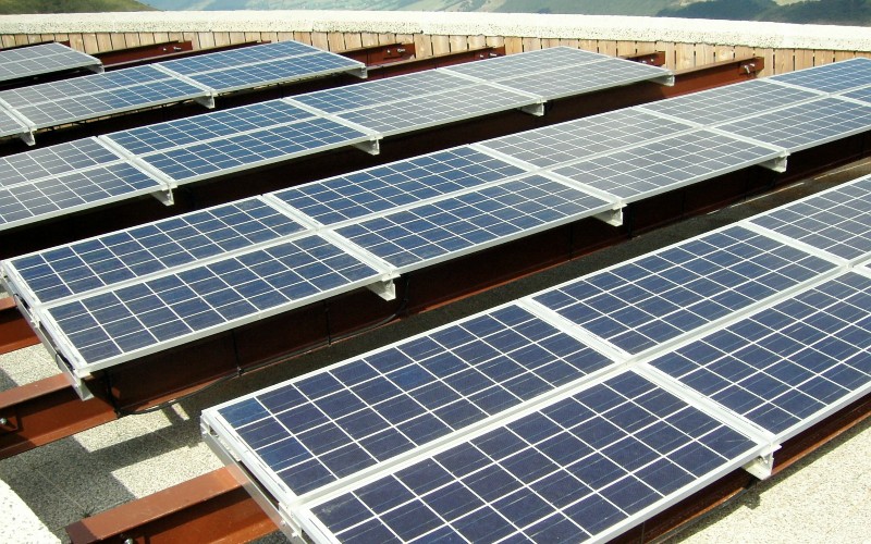 découvrez nos services de cession de panneaux photovoltaïques, qui vous permettent d'optimiser votre consommation d'énergie tout en bénéficiant d'avantages financiers. explorez les opportunités de vente ou de transfert de vos installations solaires pour contribuer à une énergie durable et rentable.