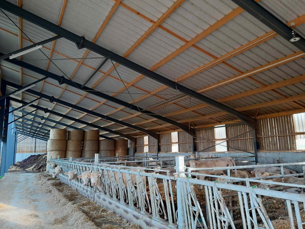 découvrez comment intégrer des panneaux photovoltaïques à votre charpente pour une solution énergétique durable et efficace. optimisez votre toiture tout en réduisant votre empreinte carbone.