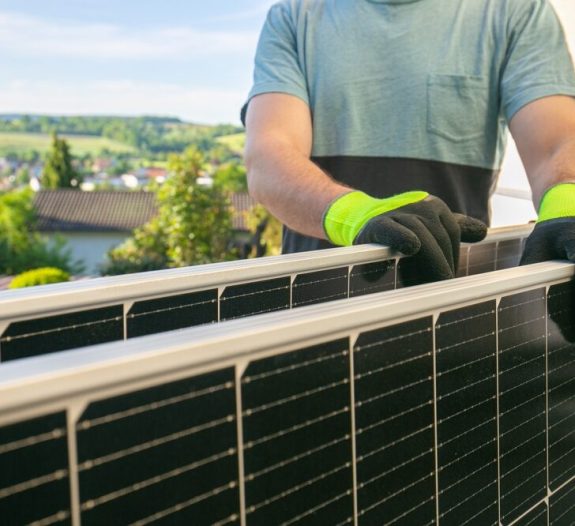 découvrez comment choisir le meilleur fournisseur de panneaux photovoltaïques pour votre projet d'énergie solaire. comparez les offres, évaluez la qualité, et optimisez vos économies d'énergie grâce à nos conseils experts.