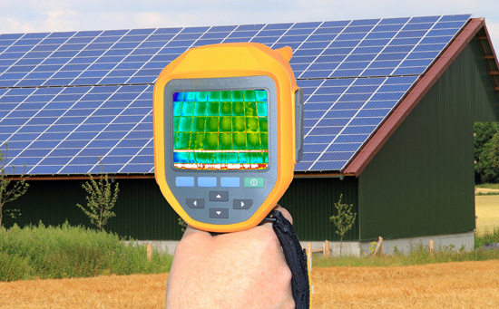 découvrez les meilleures pratiques pour l'entretien des panneaux photovoltaïques. assurez une performance optimale de votre installation solaire grâce à des conseils d'experts et des étapes simples pour nettoyer et maintenir vos panneaux.
