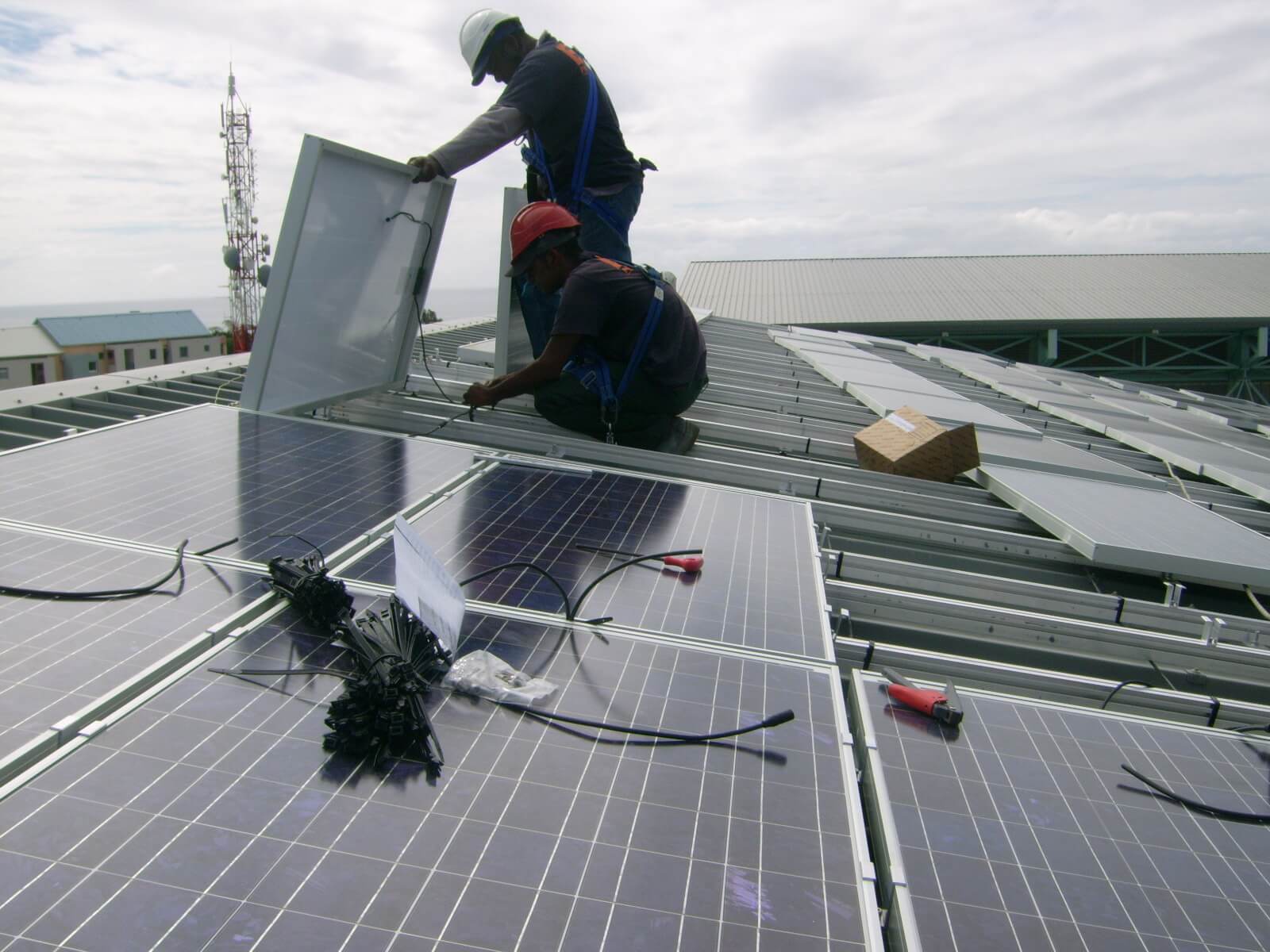 découvrez des exercices pratiques sur les panneaux photovoltaïques pour mieux comprendre leur fonctionnement et optimiser leur installation. idéal pour étudiants et professionnels souhaitant approfondir leurs compétences en énergie solaire.