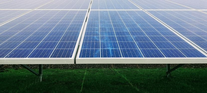 découvrez le fonctionnement des panneaux photovoltaïques et explorez leurs nombreux avantages pour une énergie propre et renouvelable. informez-vous sur leur efficacité, leur impact environnemental et comment ils peuvent réduire vos factures d'électricité.