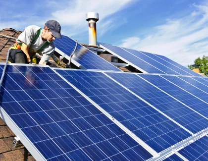 découvrez notre guide complet pour l'installation de panneaux photovoltaïques. apprenez les étapes essentielles, les conseils d'experts et les meilleures pratiques pour optimiser votre transition vers une énergie renouvelable efficace et durable.