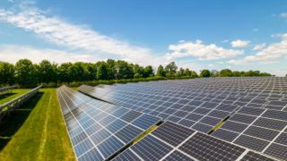 découvrez notre guide complet sur le remboursement des panneaux photovoltaïques : conditions, aides financières et démarches à suivre pour optimiser votre investissement écologique et réduire votre facture énergétique.