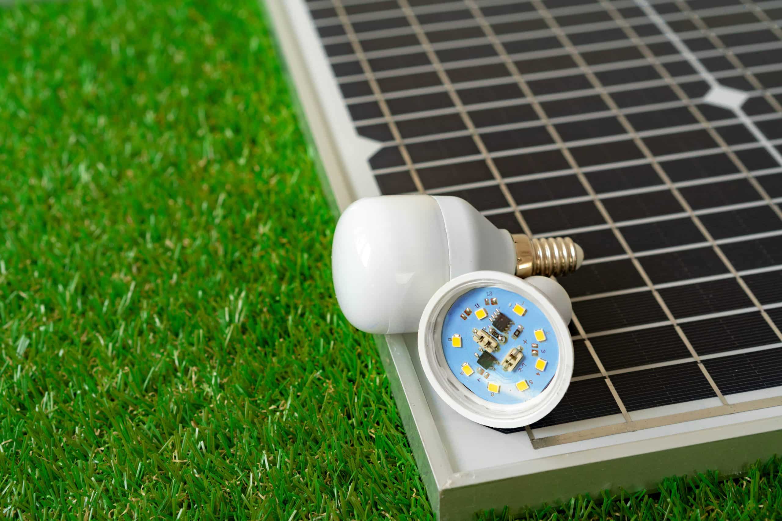 découvrez l'impact environnemental des panneaux photovoltaïques : avantages, limites et solutions durables pour une énergie renouvelable éco-responsable.