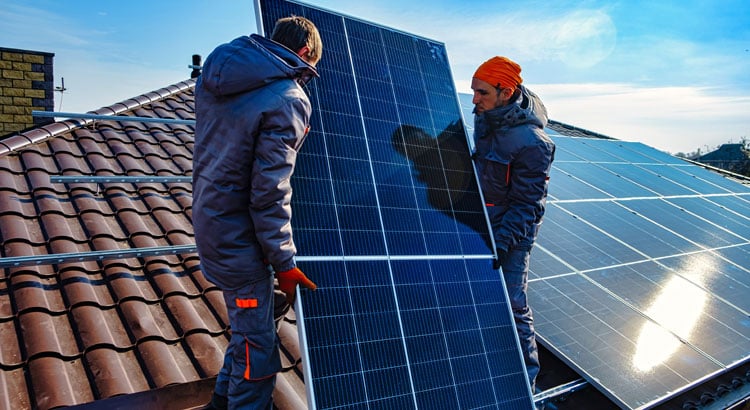 découvrez les inconvénients des panneaux photovoltaïques : coûts d'installation, dépendance aux conditions climatiques, entretien nécessaire et impact environnemental lors de la fabrication. informez-vous avant de faire le grand saut vers l'énergie solaire.