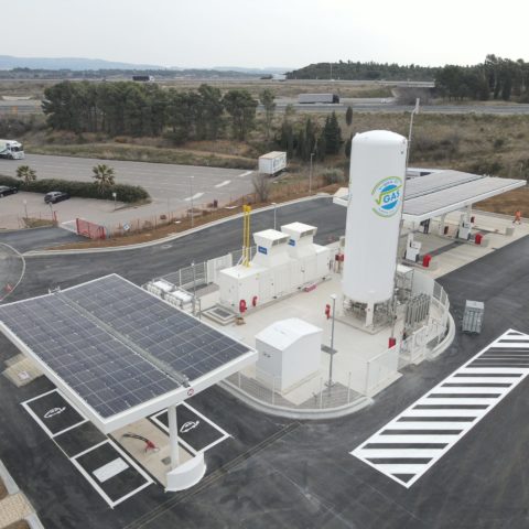 découvrez nos services d'installation de panneaux photovoltaïques en haute-garonne. profitez d'une énergie renouvelable et réduisez vos factures d'électricité grâce à nos solutions sur mesure. contactez-nous dès aujourd'hui pour un devis gratuit!