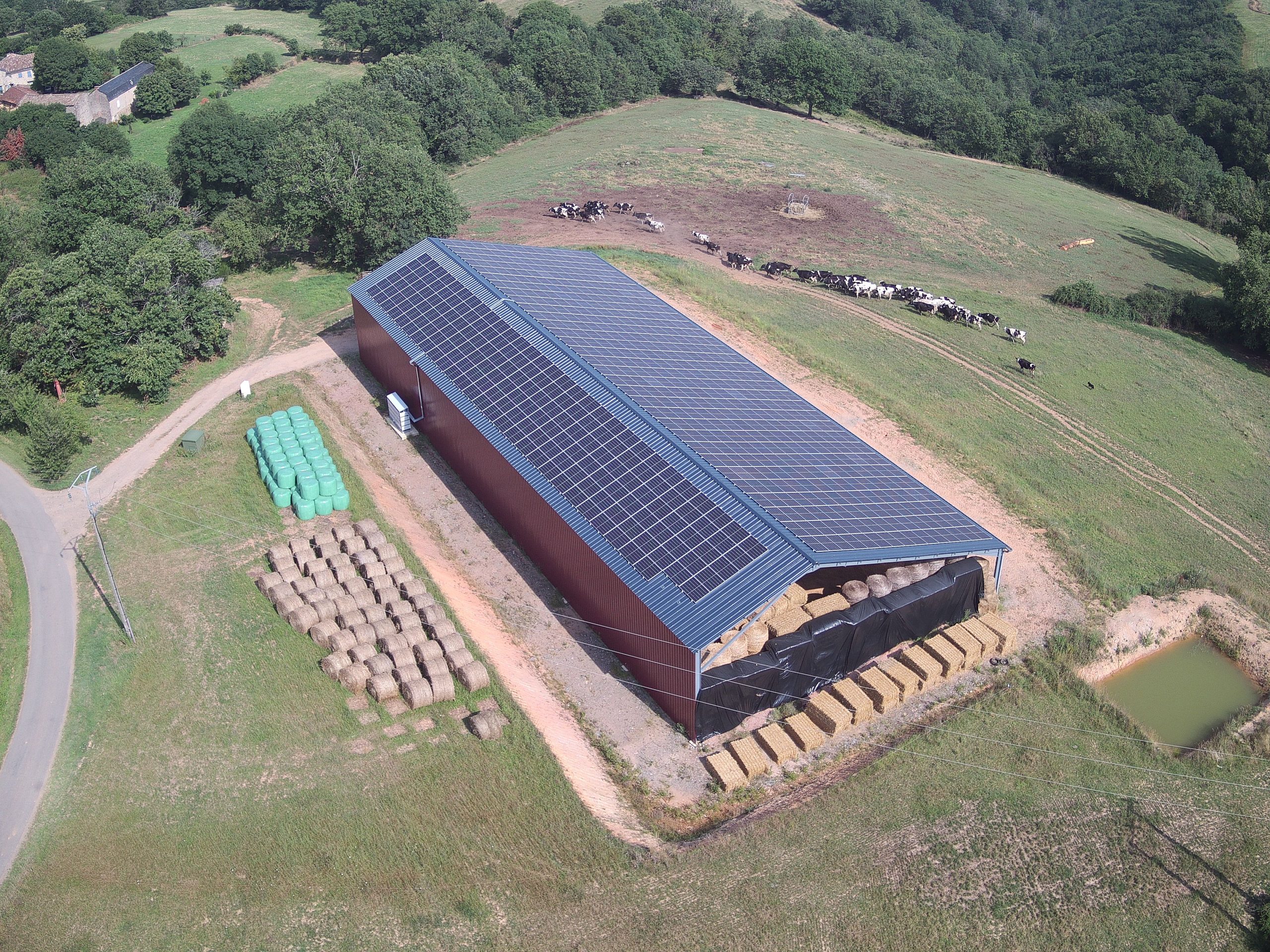 découvrez nos solutions de location de panneaux photovoltaïques pour réduire vos factures d'énergie et contribuer à la transition énergétique. profitez d'une installation simple et d'un accompagnement personnalisé pour faire le choix écologique sans investissement initial.