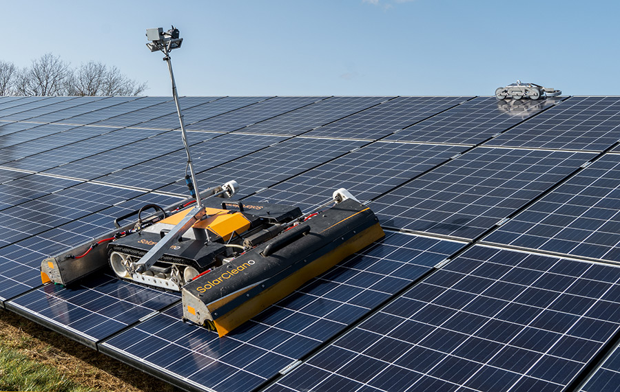 découvrez notre service de nettoyage professionnel de panneaux photovoltaïques en belgique. assurez une performance optimale de votre installation solaire grâce à un entretien régulier et efficace.