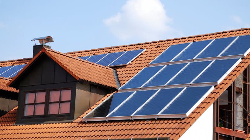 découvrez comment optimiser vos panneaux photovoltaïques pour maximiser leur efficacité énergétique et réduire vos factures d'électricité. explorez des astuces pratiques et des conseils d'experts pour tirer le meilleur parti de votre installation solaire.