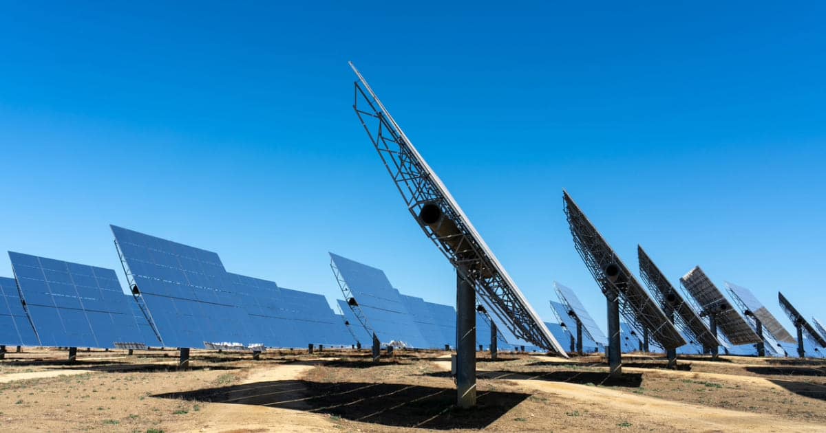 découvrez l'importance de l'orientation des panneaux photovoltaïques pour maximiser la production d'énergie solaire. apprenez comment un bon positionnement peut augmenter l'efficacité de votre installation et optimiser votre consommation d'énergie.