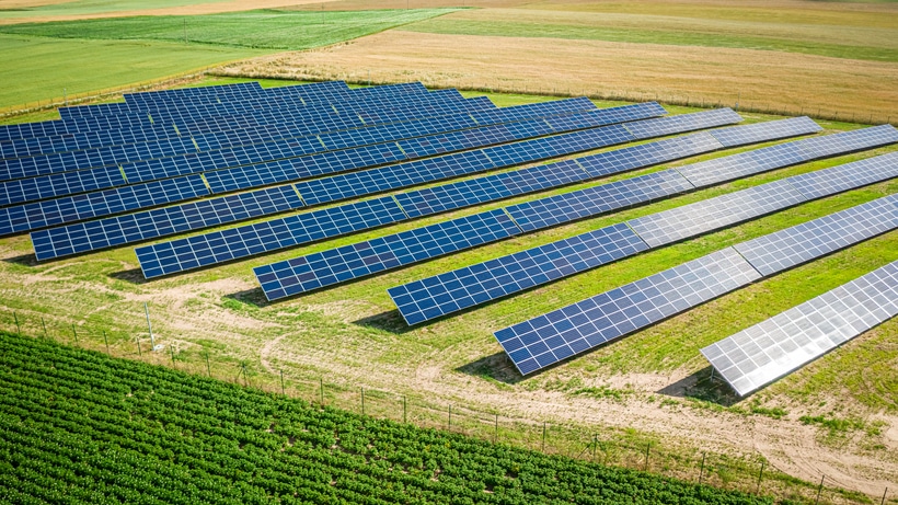 découvrez comment les panneaux photovoltaïques transforment les copropriétés en espaces durables. optimisez votre consommation énergétique, réduisez vos factures et participez à la transition écologique grâce à des solutions innovantes et rentables. informez-vous sur les avantages et l'installation de panneaux solaires adaptés à votre copropriété.