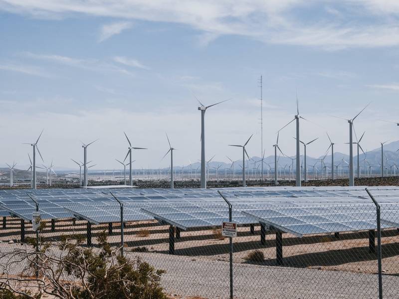 découvrez comment les panneaux photovoltaïques peuvent transformer votre copropriété en un espace durable et respectueux de l'environnement. optez pour l'énergie solaire, réduisez vos factures d'électricité et contribuez à la transition énergétique tout en valorisant votre patrimoine.
