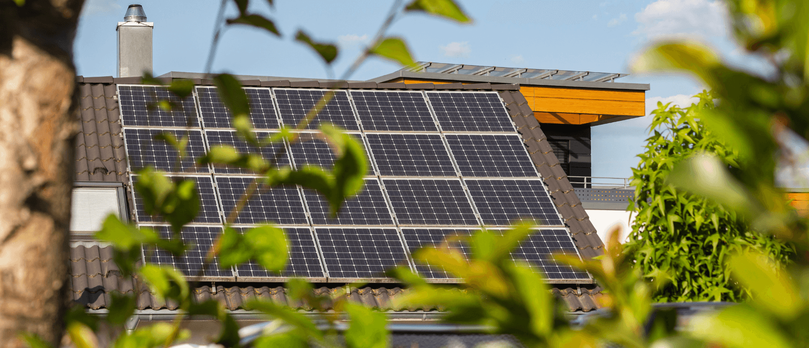 découvrez comment les panneaux photovoltaïques jouent un rôle crucial dans la transition énergétique. informez-vous sur leurs avantages, leur impact environnemental et comment ils contribuent à un avenir durable et vert.