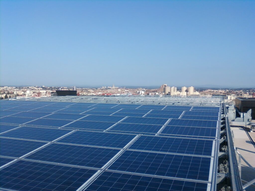 découvrez les meilleurs panneaux photovoltaïques à montpellier pour optimiser votre consommation d'énergie et réduire votre facture. bénéficiez d'une installation fiable et performante tout en contribuant à la transition énergétique. contactez-nous dès aujourd'hui pour un devis personnalisé!