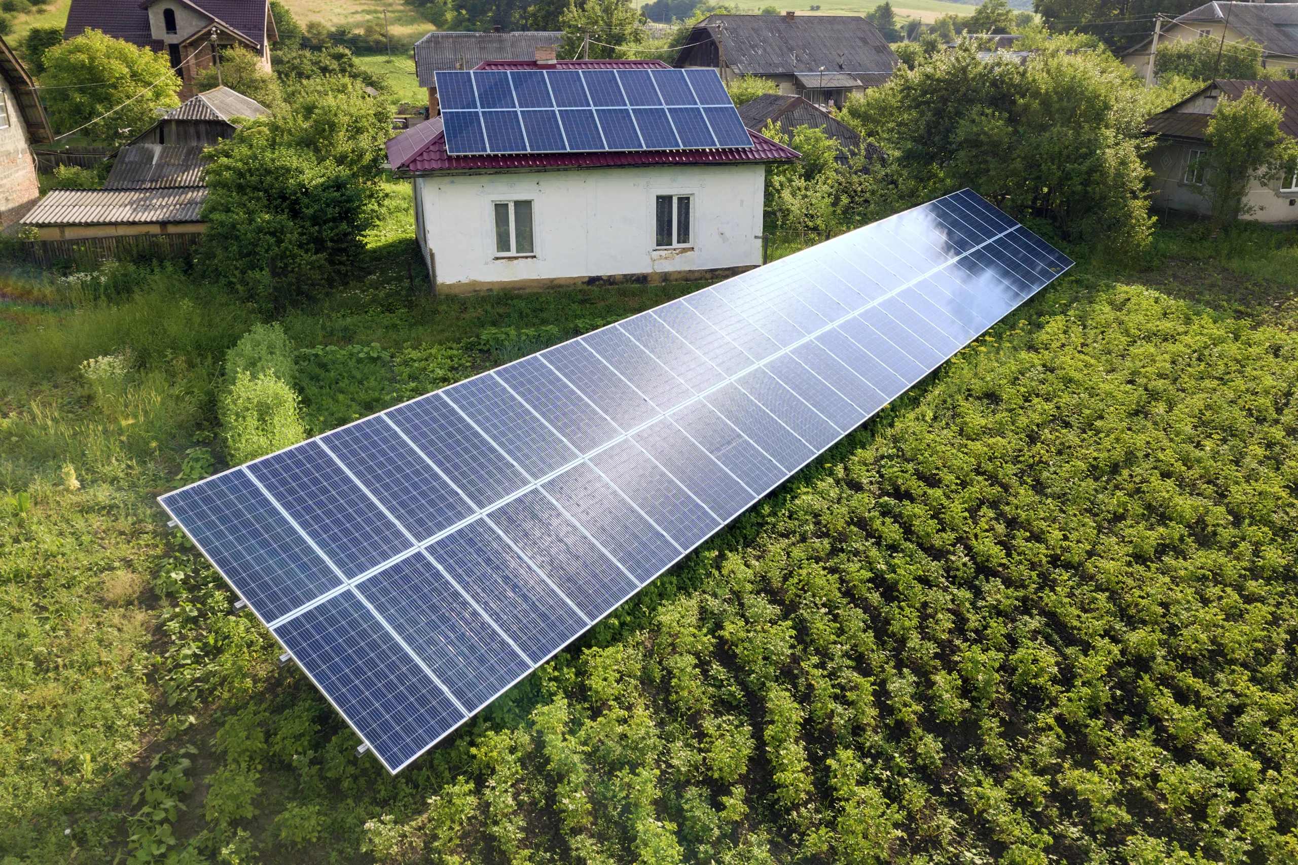découvrez les avantages des panneaux solaires en suisse : une solution écologique et économique pour profiter d'une énergie renouvelable, réduire vos factures d'électricité et contribuer à la transition énergétique.