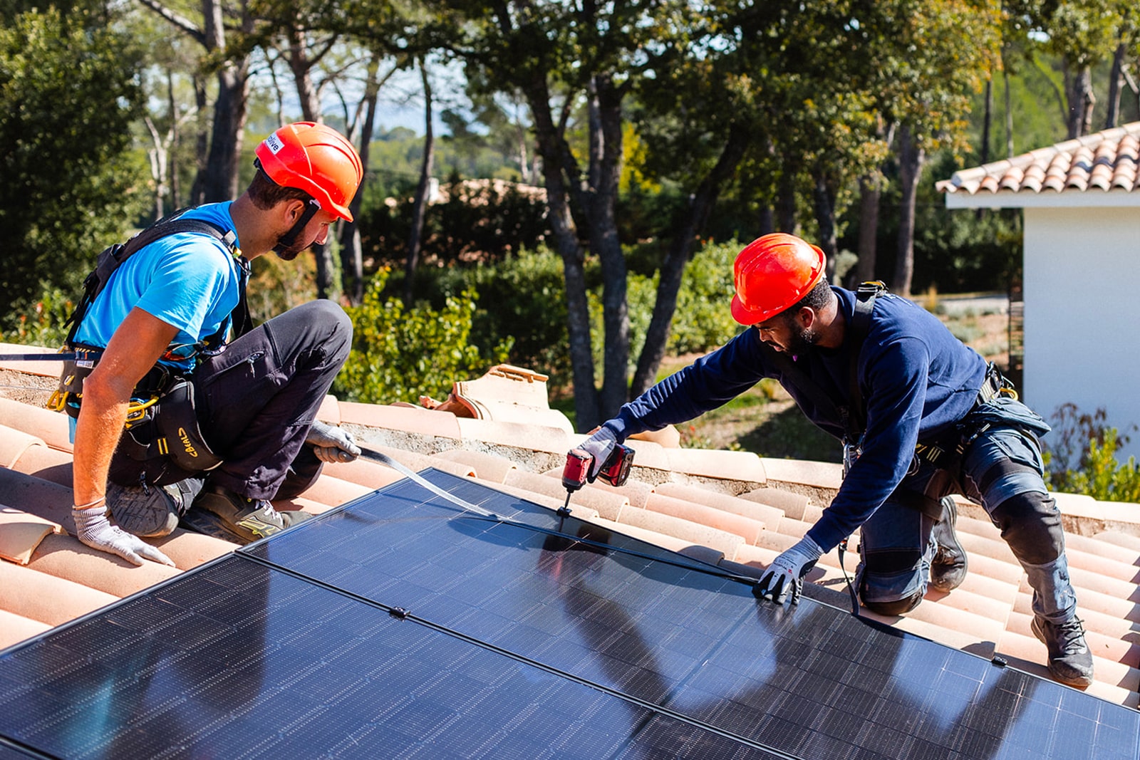 découvrez les solutions photovoltaïques à nantes pour une énergie renouvelable et durable. profitez de l'expertise locale pour optimiser votre installation solaire et réduire votre facture énergétique.