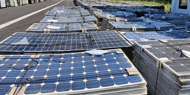 découvrez l'importance du recyclage des panneaux photovoltaïques pour un avenir durable. apprenez comment transformer les déchets solaires en ressources précieuses, tout en contribuant à la protection de notre environnement.