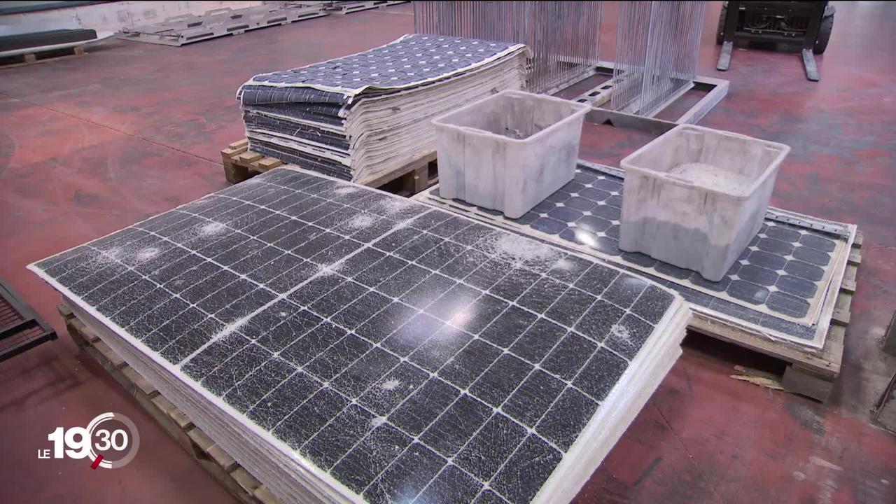 découvrez l'importance du recyclage des panneaux photovoltaïques pour un avenir durable. apprenez comment les matériaux peuvent être réutilisés et les avantages environnementaux associés à cette pratique essentielle.