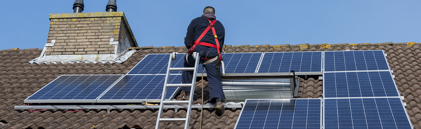 découvrez nos services professionnels de réparation de fuites sur panneaux photovoltaïques. garantissez l'efficacité de votre installation solaire et prolongez sa durée de vie grâce à notre expertise. contactez-nous pour un devis rapide et des solutions adaptées.