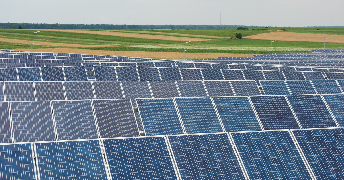 découvrez les subventions photovoltaïques disponibles pour vous aider à financer l'installation de panneaux solaires. maximisez vos économies d'énergie et contribuez à la transition énergétique grâce à des aides financières avantageuses. informez-vous sur les critères d'éligibilité et les démarches à suivre.