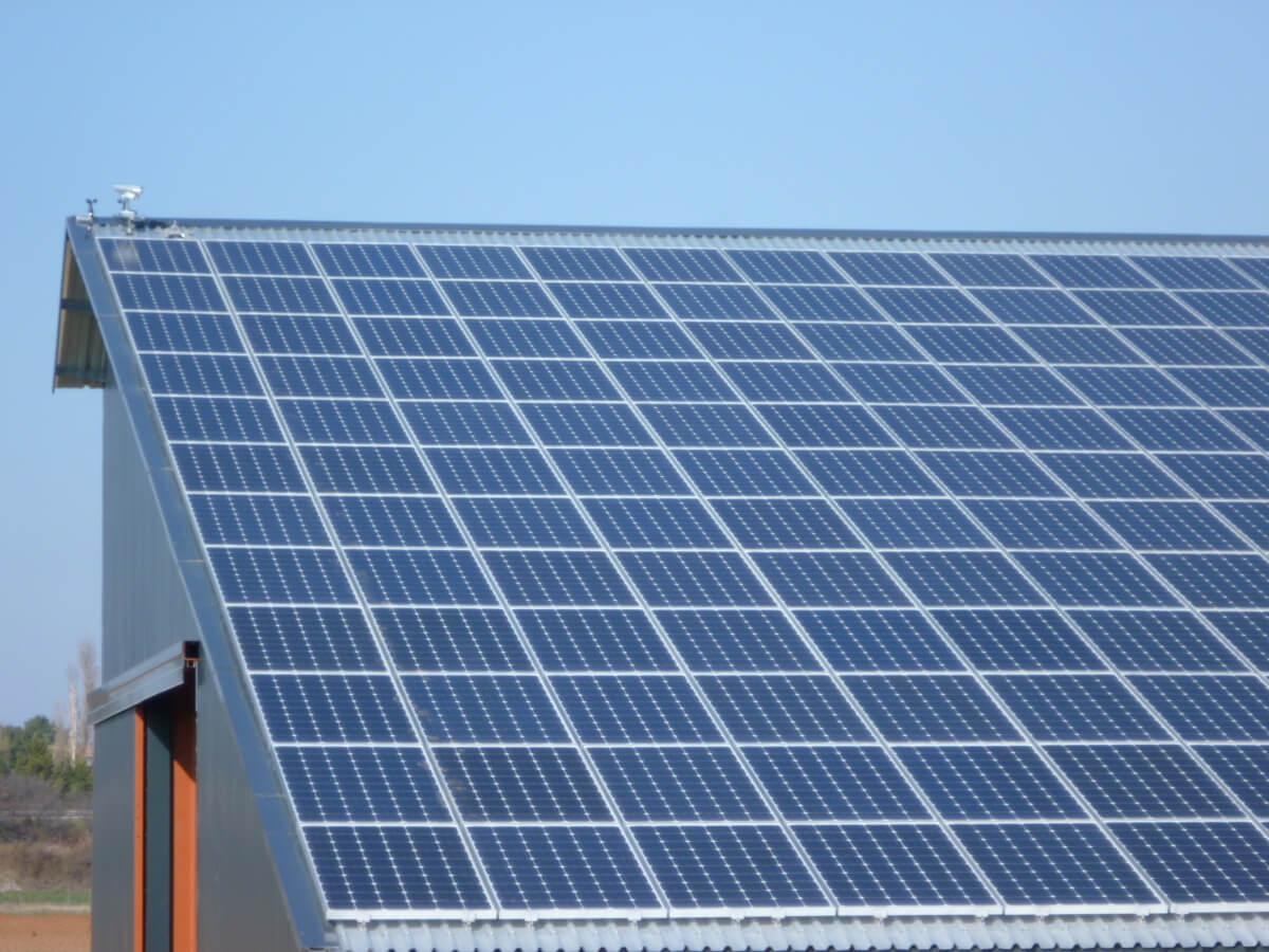 découvrez tout ce qu'il faut savoir sur les subventions photovoltaïques pour financer vos projets d'énergie solaire. profitez d'aides financières pour installer des panneaux solaires et réduire vos factures d'électricité tout en contribuant à la transition énergétique.