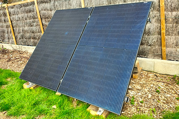 découvrez tout ce qu'il faut savoir sur la tva appliquée aux panneaux photovoltaïques en france : taux réduit, exonérations et démarches à suivre pour bénéficier de ces avantages fiscaux lors de votre installation solaire.