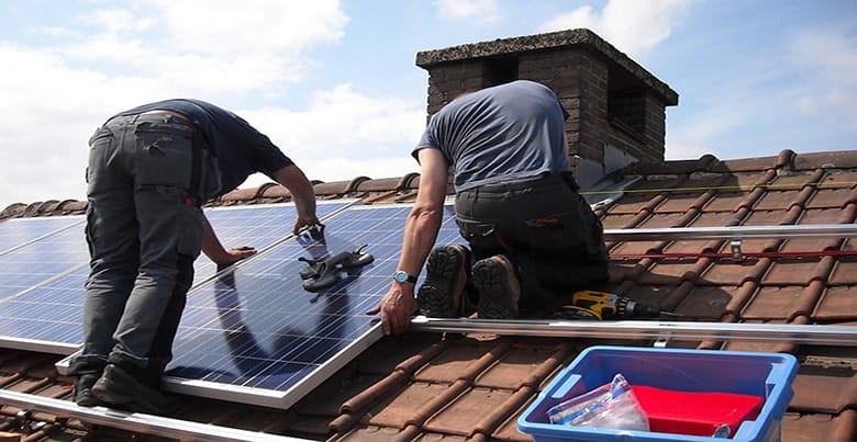 découvrez notre sélection de panneaux photovoltaïques de haute qualité pour une énergie renouvelable et économique. profitez de solutions adaptées à vos besoins et participez à la transition énergétique tout en réduisant votre facture d'électricité.