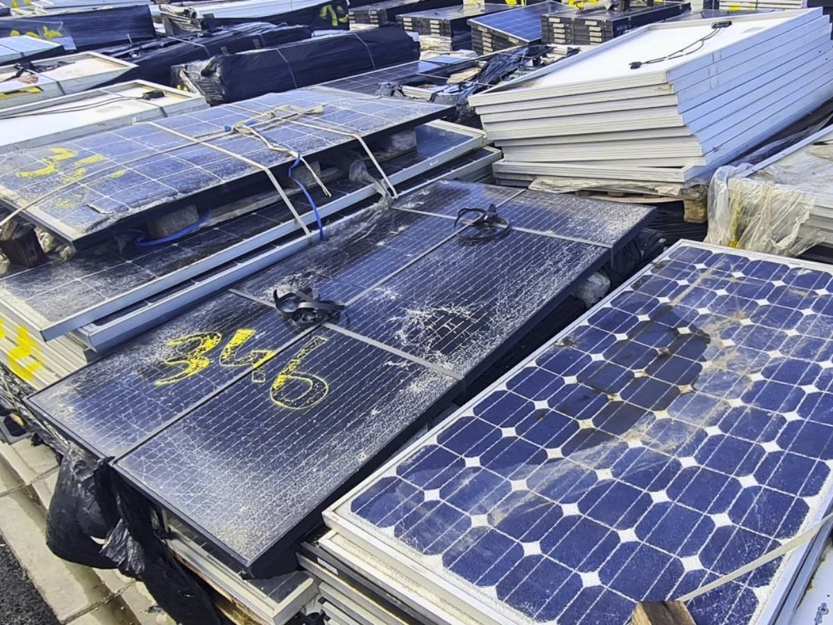 découvrez notre guide complet sur le démontage des panneaux photovoltaïques. apprenez les étapes nécessaires, les précautions à prendre et les outils essentiels pour réaliser cette opération en toute sécurité et efficacité.