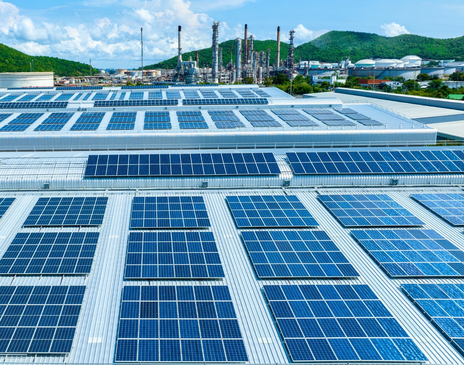 découvrez notre processus de fabrication des panneaux solaires, alliant technologie de pointe et matériaux durables pour produire des solutions énergétiques respectueuses de l'environnement. optez pour une énergie renouvelable et contribuez à un avenir plus vert.
