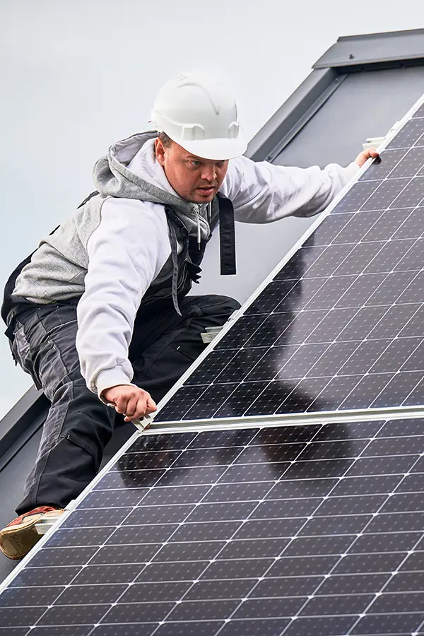 découvrez l'importance d'un contrat de maintenance pour vos installations photovoltaïques. assurez la performance et la longévité de vos panneaux solaires grâce à un suivi régulier, des réparations rapides et un service professionnel adapté à vos besoins. ne laissez pas votre investissement au hasard!