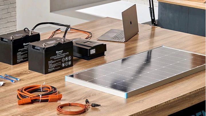 découvrez comment installer des panneaux photovoltaïques vous-même grâce à notre guide détaillé. apprenez les étapes essentielles, les outils nécessaires et les conseils d'experts pour profiter de l'énergie solaire tout en réduisant vos factures d'électricité.