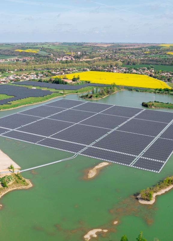 découvrez les offres de la maif sur les panneaux photovoltaïques et optez pour une énergie renouvelable efficace et durable. informez-vous sur les avantages écologiques et économiques d'installer des panneaux solaires pour votre maison.