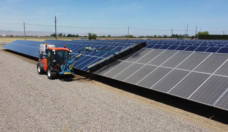 assurez le bon fonctionnement de vos panneaux photovoltaïques avec un service de nettoyage professionnel. maximisez leur efficacité et prolongez leur durée de vie grâce à nos techniques spécialisées et respectueuses de l'environnement.