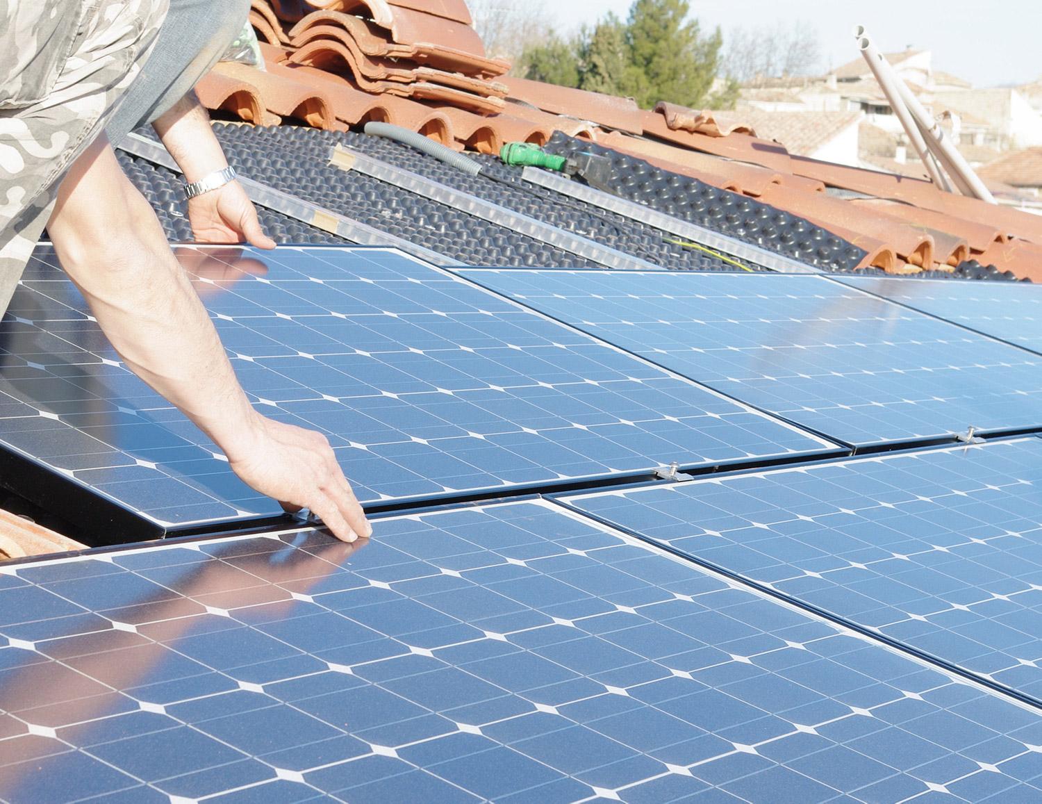découvrez nos services de prescription pour panneaux photovoltaïques, vous guidant vers une installation optimale et adaptée à vos besoins. profitez d'énergies renouvelables tout en réduisant vos factures d'électricité.