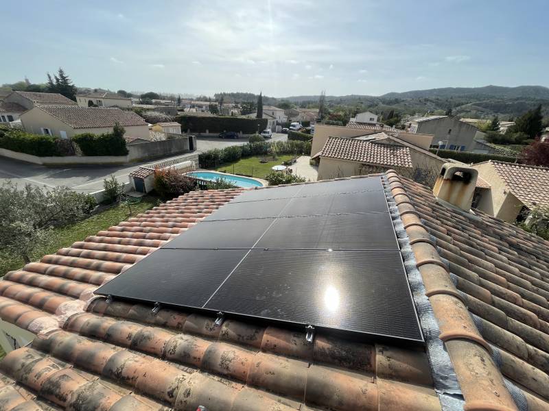 découvrez tout sur les primes photovoltaïques en france : aide financière, conditions d'éligibilité et avantages pour votre projet d'énergie solaire. maximisez votre investissement tout en contribuant à la transition énergétique.