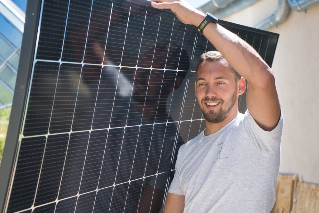 découvrez comment effectuer une réclamation efficace concernant vos panneaux photovoltaïques. obtenez des conseils pratiques et les démarches à suivre pour résoudre vos problèmes et assurer le bon fonctionnement de votre installation solaire.
