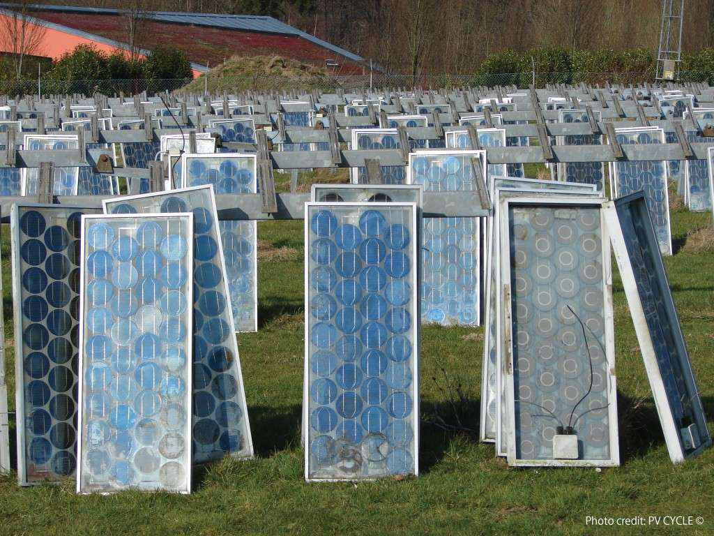 découvrez l'importance de la recyclabilité des panneaux photovoltaïques, un enjeu crucial pour un avenir durable. apprenez comment ces technologies solaires contribuent à réduire les déchets et à préserver l'environnement tout en optimisant l'utilisation des ressources.