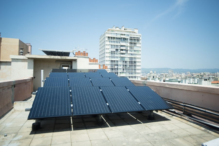 découvrez comment maximiser le rendement de vos panneaux photovoltaïques avec des conseils pratiques, des astuces d'installation et l'impact de différents facteurs environnementaux. optimisez votre production d'énergie solaire et réduisez vos factures d'électricité grâce à nos recommandations experts.