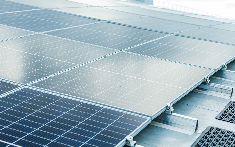 découvrez les tendances photovoltaïques de 2023 et explorez les innovations, technologies émergentes et meilleures pratiques pour maximiser l'efficacité des panneaux solaires. restez à la pointe de l'énergie renouvelable avec nos analyses et prévisions pour les années à venir.