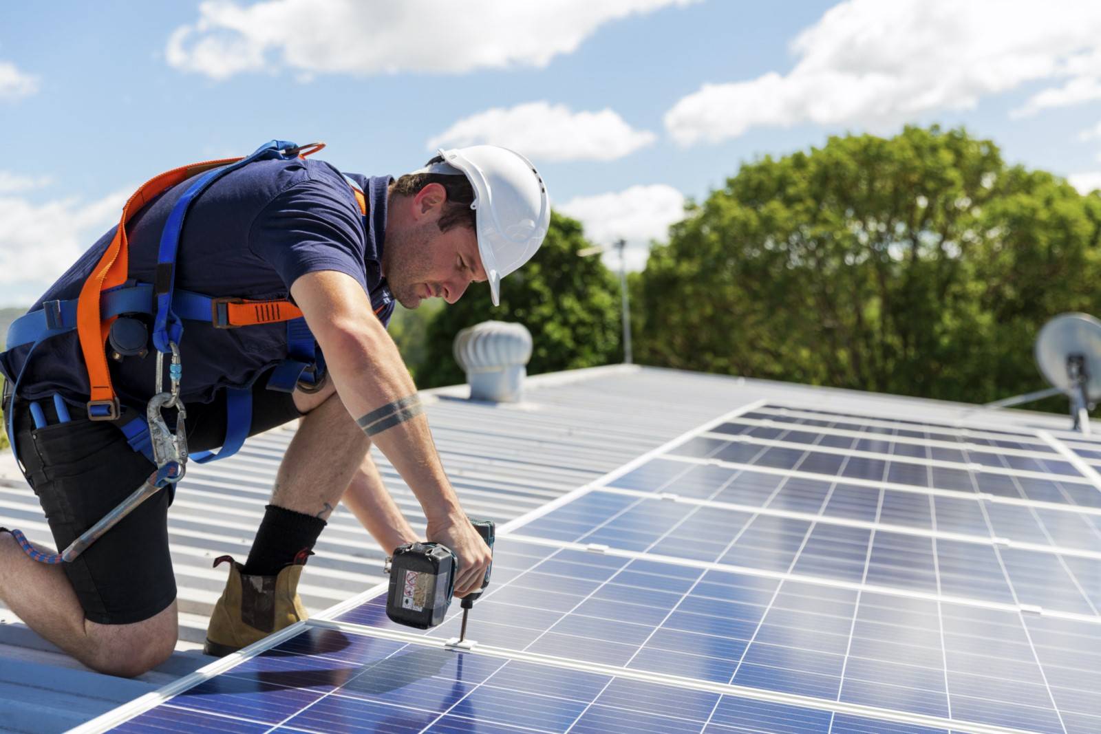 découvrez comment réaliser des économies d'énergie en achetant des panneaux photovoltaïques. profitez des avantages écologiques et financiers de l'énergie solaire, et transformez votre maison en une source d'énergie renouvelable.