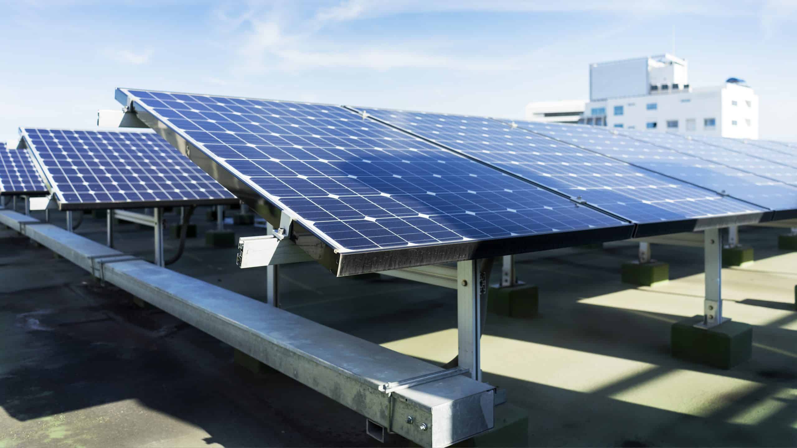 découvrez comment optimiser l'amortissement de vos panneaux photovoltaïques pour maximiser votre retour sur investissement. apprenez les meilleures pratiques, les aides financières disponibles et les conseils pour rentabiliser votre installation solaire.