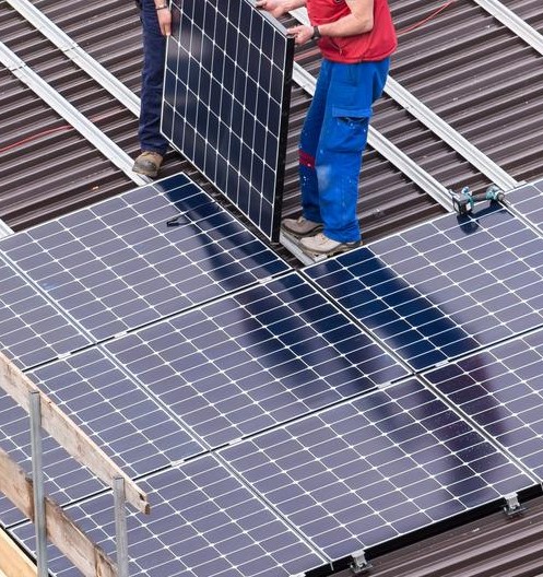 découvrez notre guide complet sur l'assurance photovoltaïques, qui protège votre installation solaire contre les aléas. assurez votre investissement et profitez pleinement de l'énergie verte en toute sérénité.