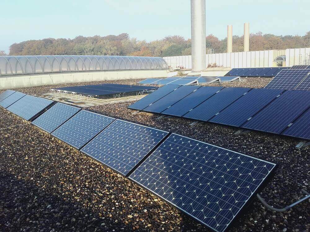 découvrez comment faire le meilleur choix de panneaux photovoltaïques pour votre installation solaire. comparez les options, analysez les critères essentiels et optimisez votre investissement pour profiter d'une énergie verte et durable.