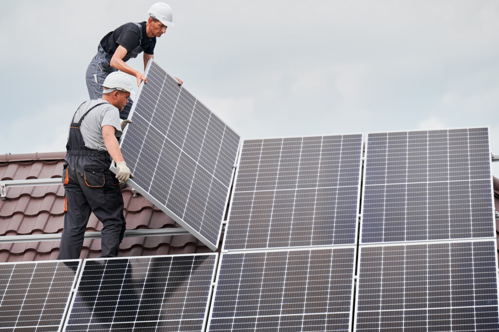 découvrez comment choisir les panneaux photovoltaïques adaptés à vos besoins. comparez les performances, les types et les prix pour optimiser votre investissement et profiter d'une énergie solaire efficace et durable.