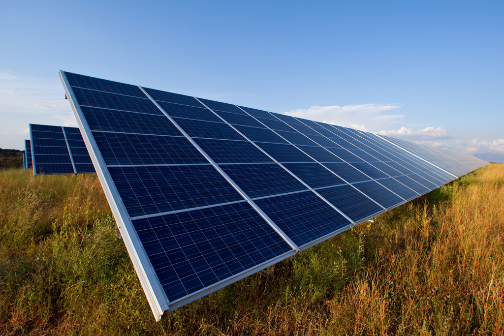 découvrez les composants non recyclables des panneaux photovoltaïques et leur impact environnemental. informez-vous sur les défis liés à la fin de vie de ces technologies vertes et les alternatives pour une gestion durable des déchets solaires.